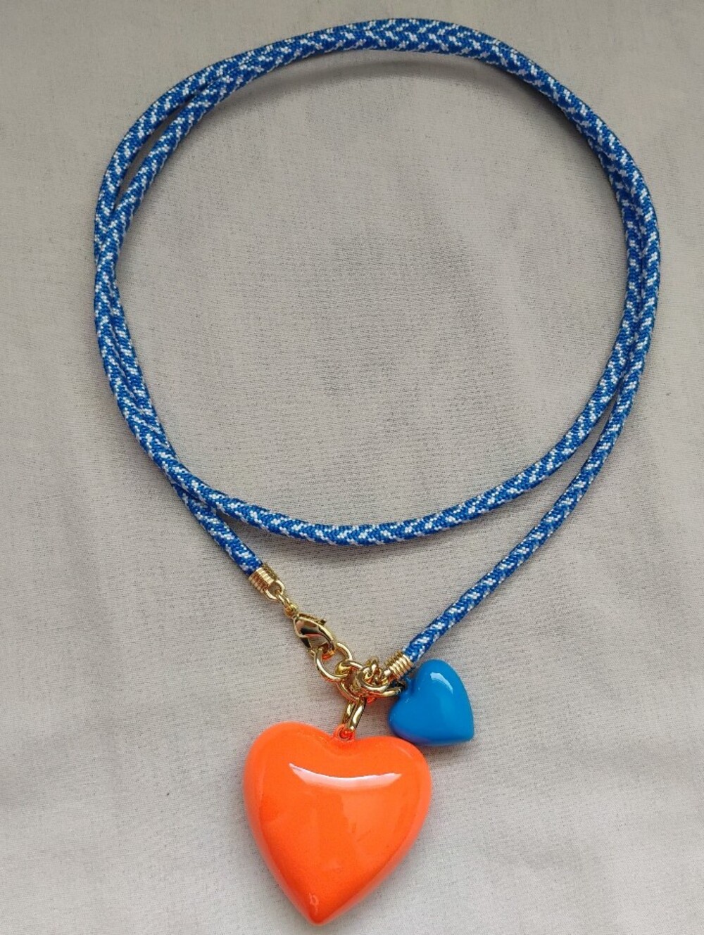 Roxanne Assoulin The Happy Cord Long Big Double Heart Necklace - Picture 2 of 3